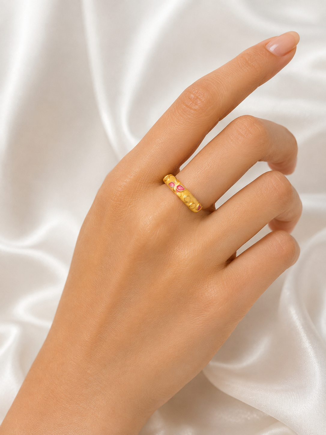 Bloom Vine Enamel Gold Adjustable Ring
