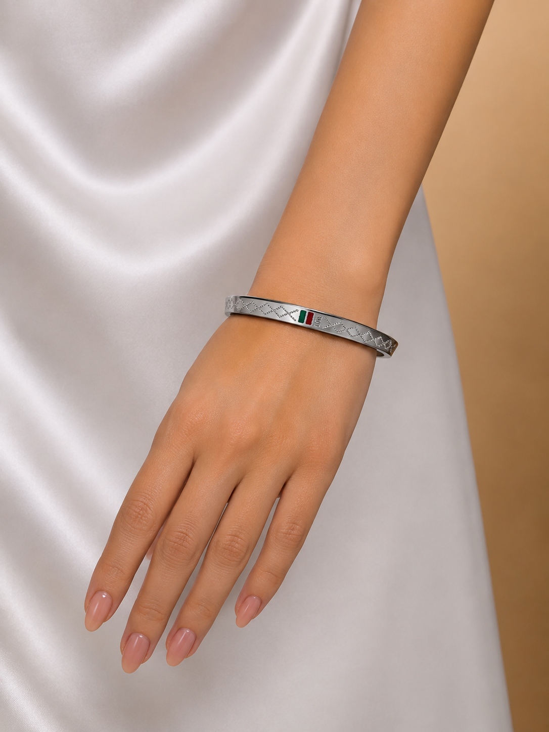 Italian Love Silver Engraved Bangle Bracelet