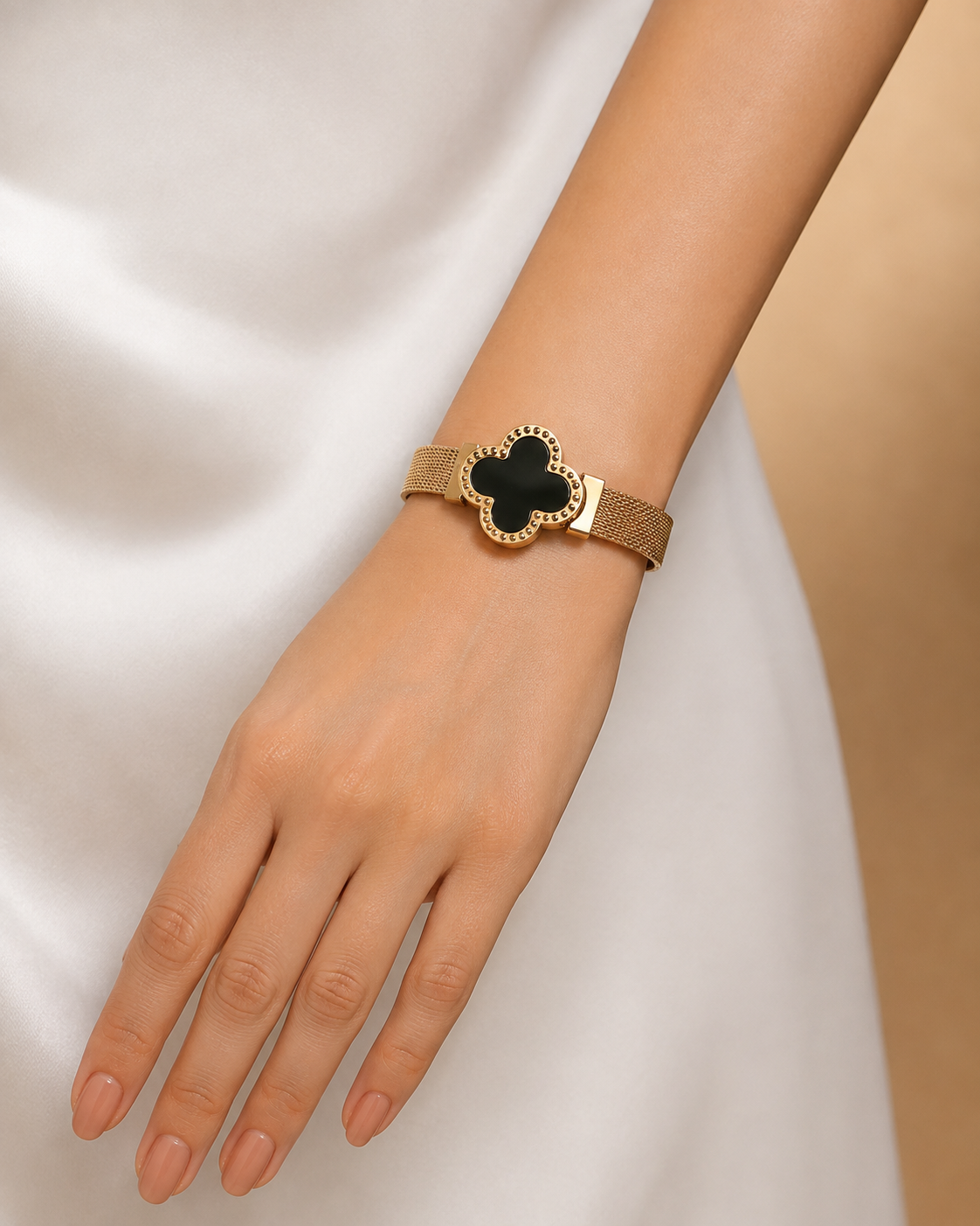 Midnight Clover Black & Rose Gold Mesh Bracelet