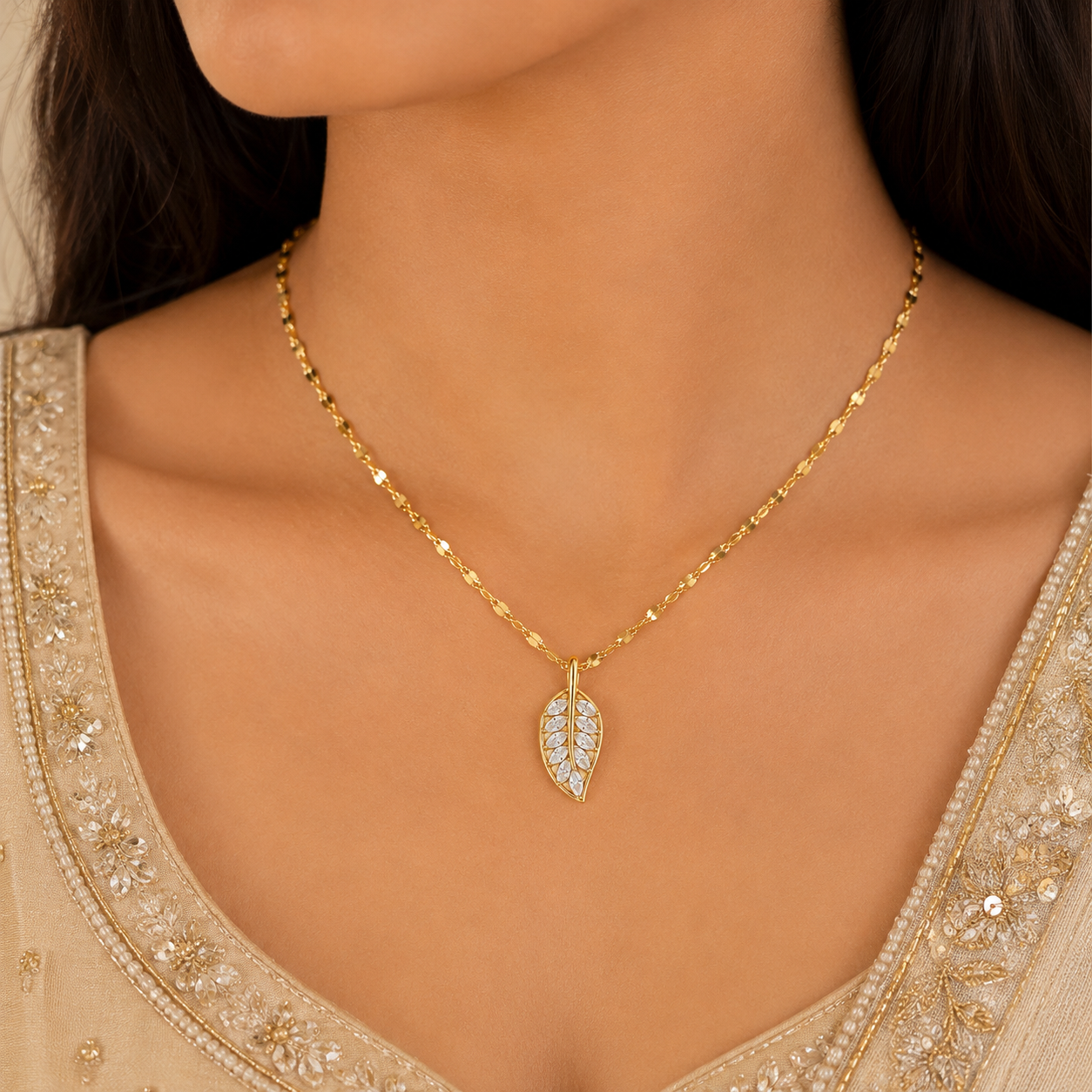 Crystal Leaf Gold Pendant Necklace – Anti Tarnish Stainless Steel