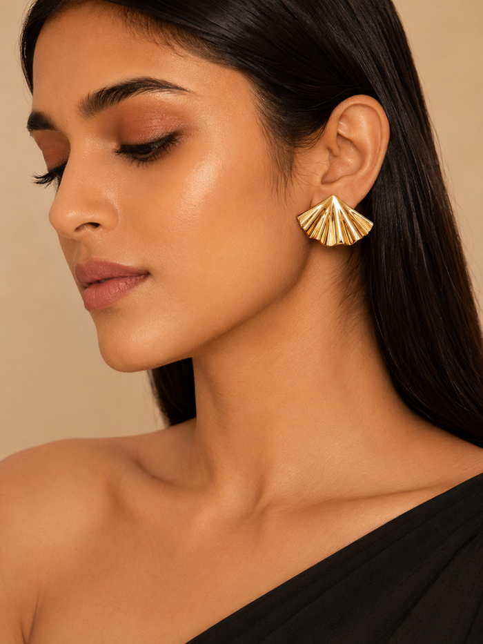 Radiant Fan Gold Stud Earrings – Anti Tarnish Stainless Steel