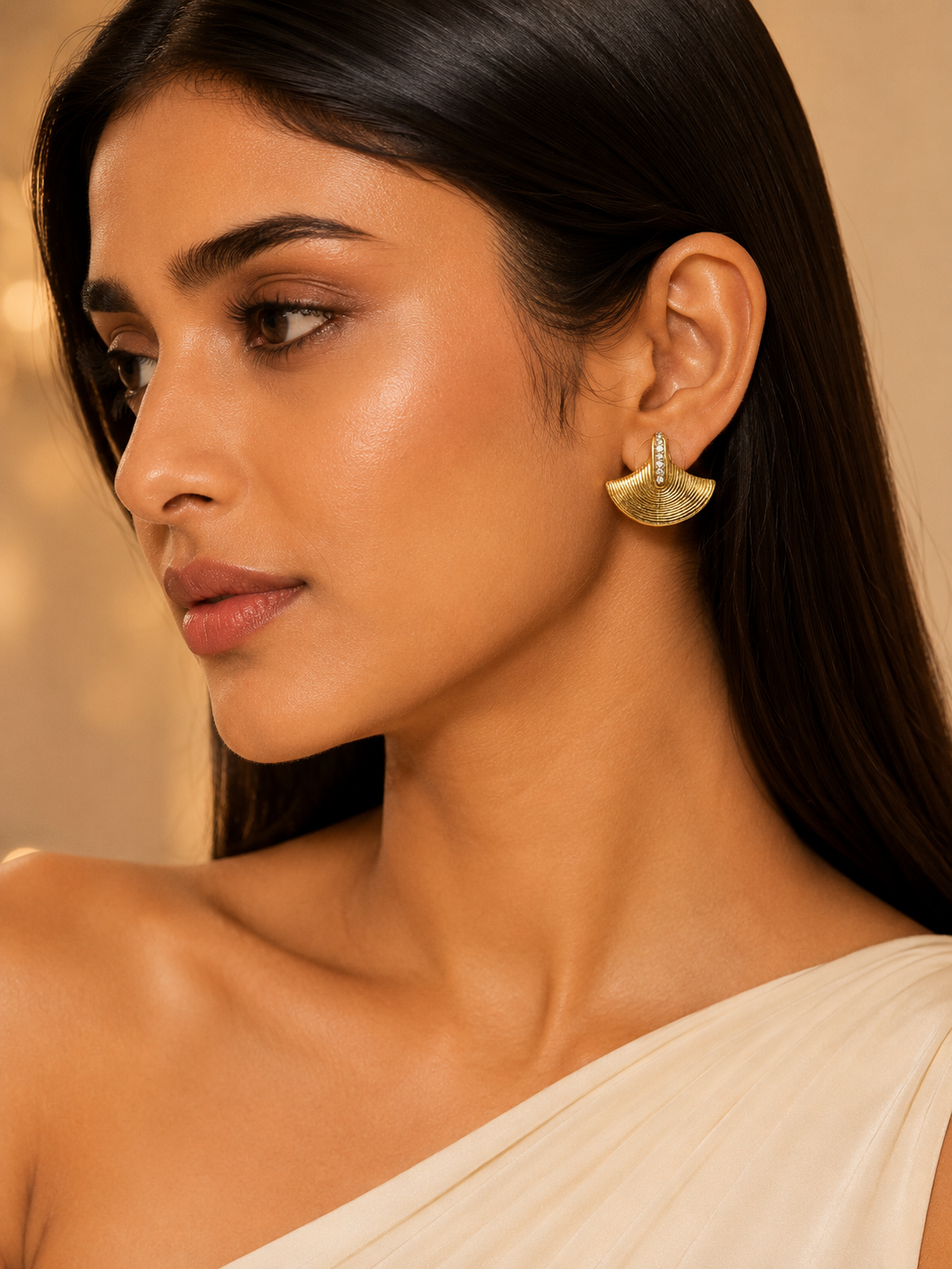 Celestial Arc Gold Stud Earrings – Anti Tarnish Stainless Steel