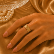 Luxe Ribbed Gold Statement Ring for Women