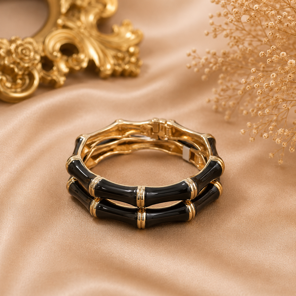Luxe Bamboo Enamel Gold-Tone Bangle – Statement Hinged Bracelet
