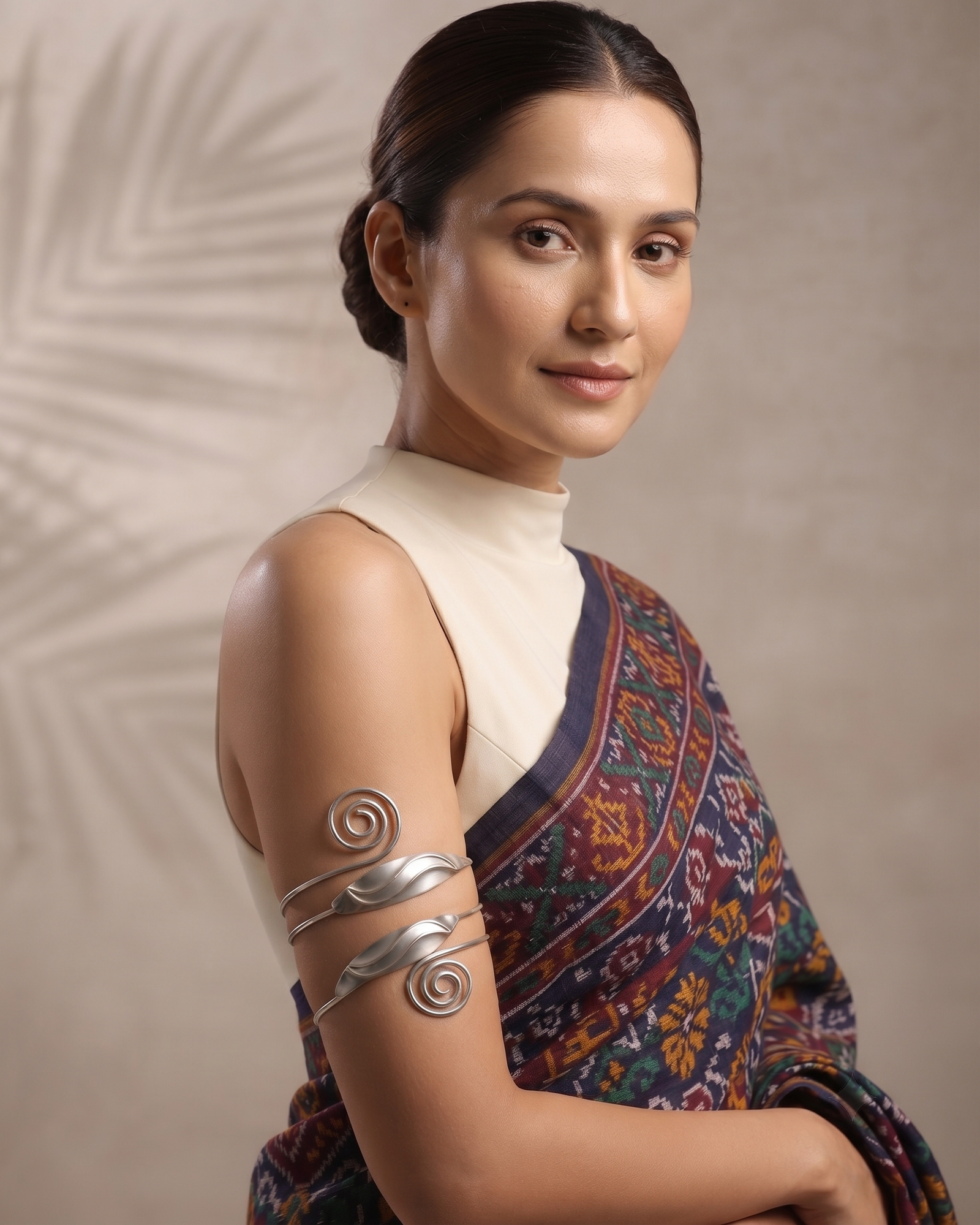 Flowing Grace Arm Cuff (Silver)