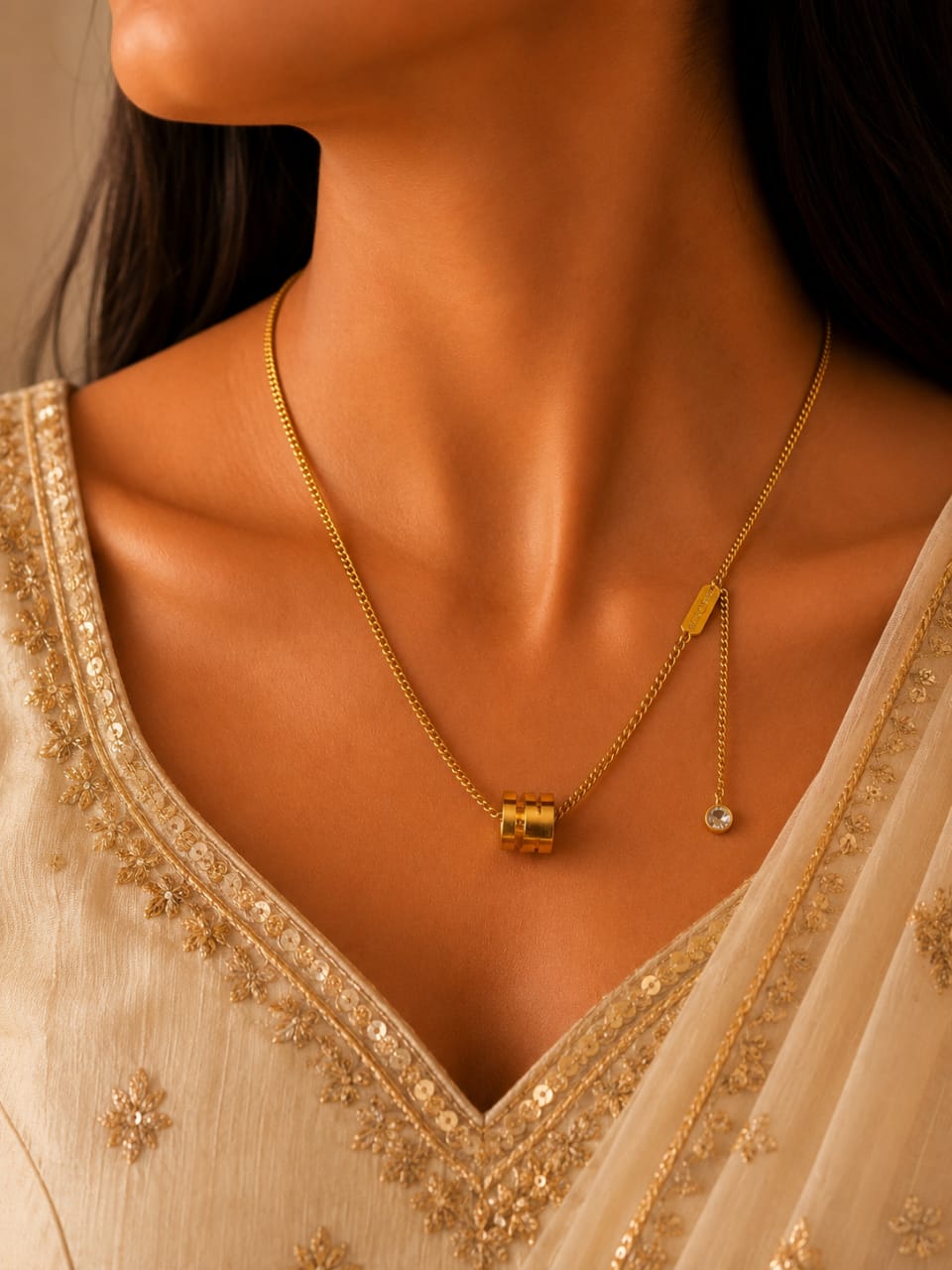 Modern Luxe Barrel Pendant Necklace