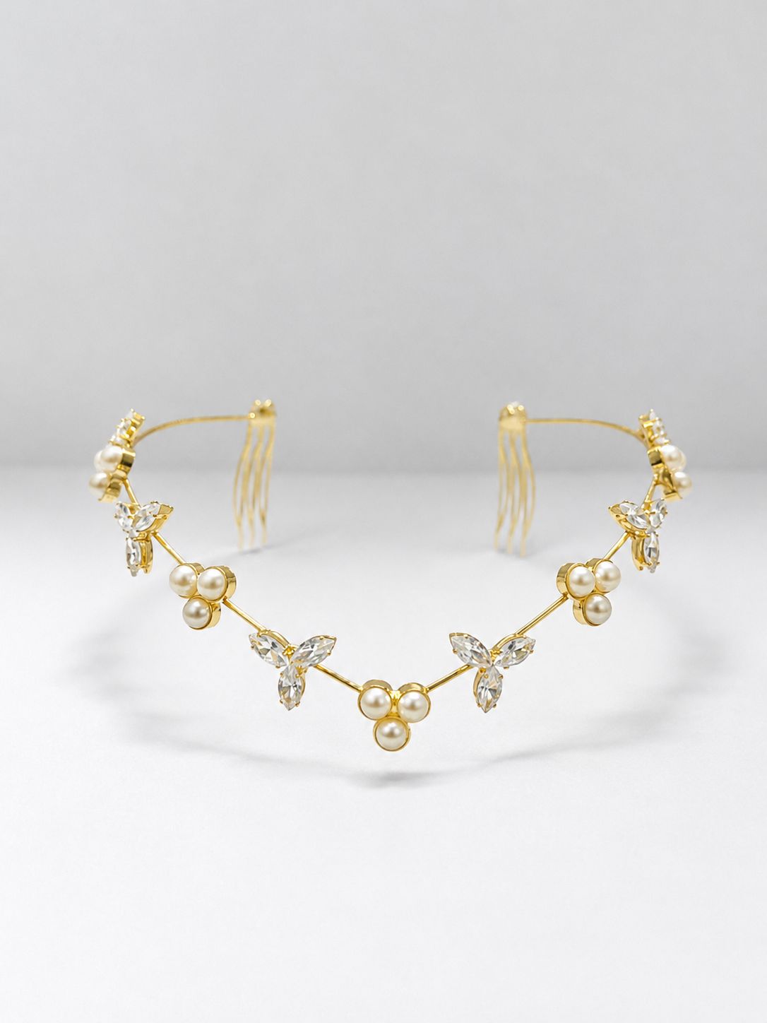 Pearl AD Party hairlet (Golden and Silver)
