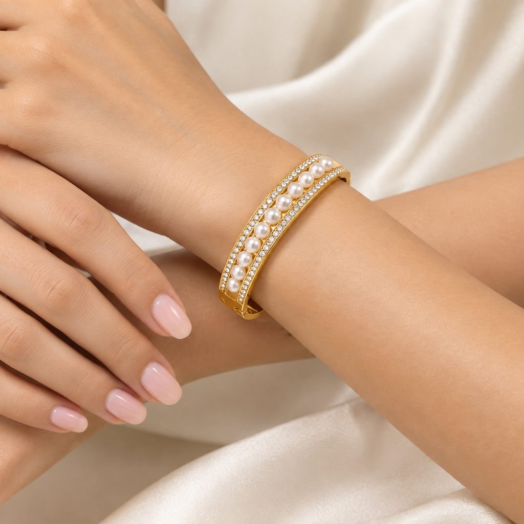 Pearl & Crystal Gold Bracelet (Baby Size)