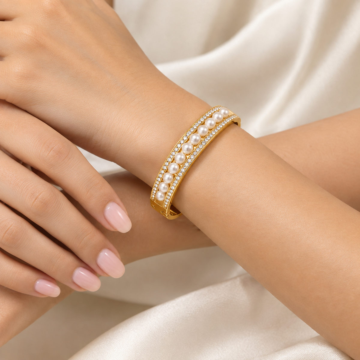 Pearl & Crystal Gold Bracelet (Baby Size)