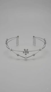 Single flower AD Pearl Hairlet (Golden and silver)