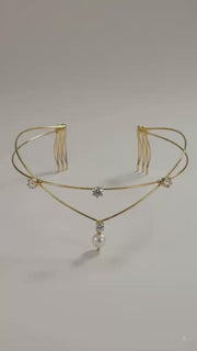 Minimal V stone hairlet (Golden and Silver)